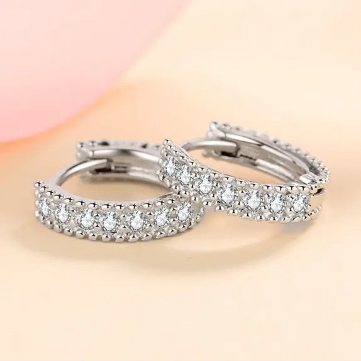 earring (6) earring (6)